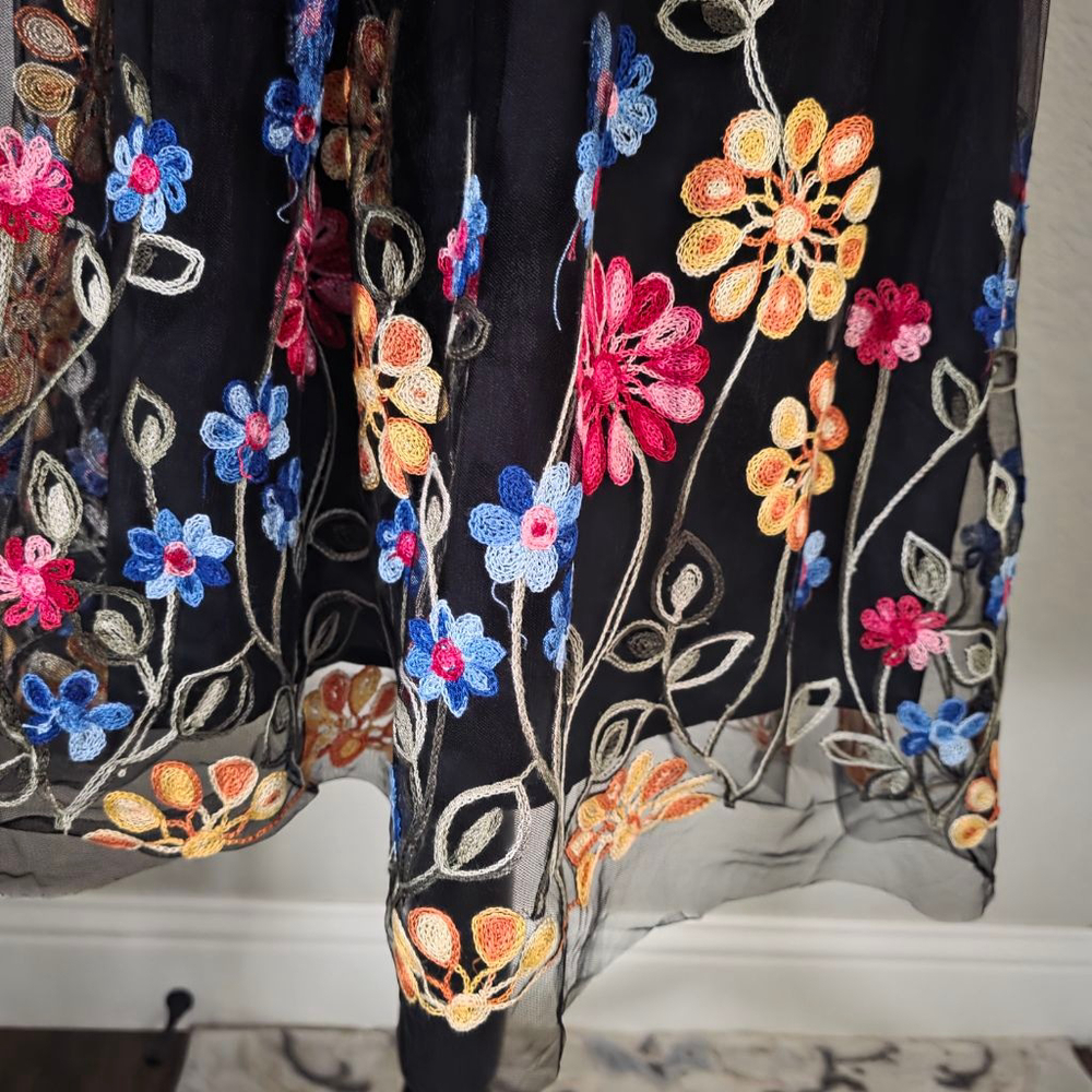 Women's SHEIN Black Multicolor Floral Embroidered Strapless Dress US M - Picture 5 of 8